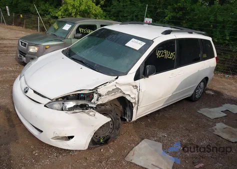 2008 Toyota Sienna Ce/Le from USA, damaged, VIN 5TDZK23CX8S129374